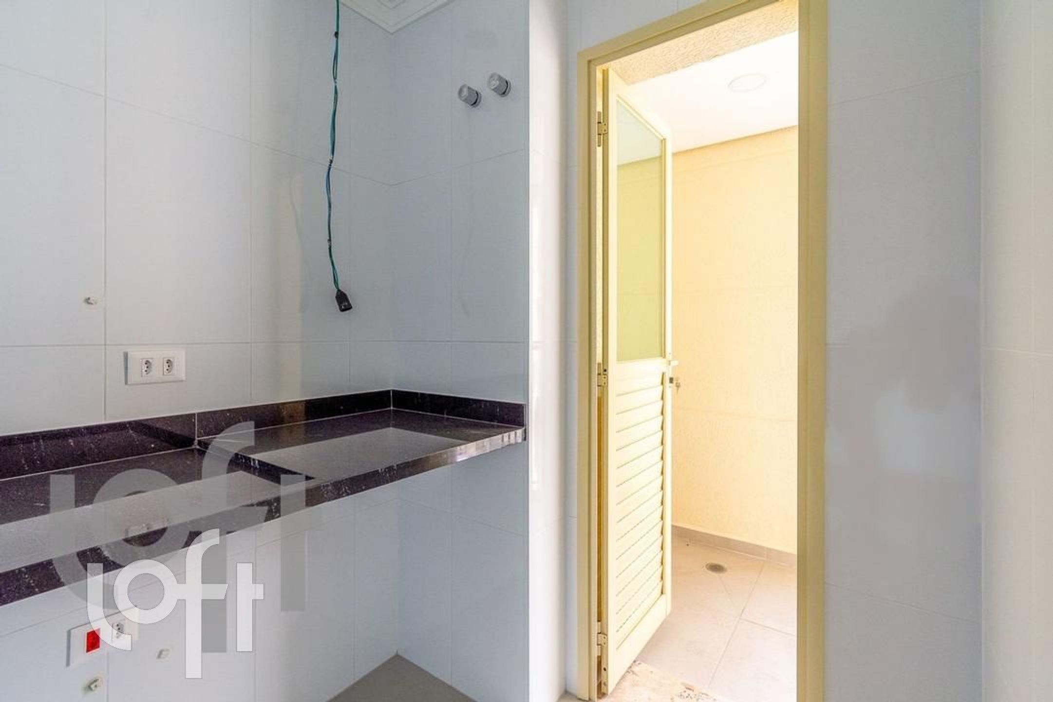 Apartamento à venda com 2 quartos, 66m² - Foto 18