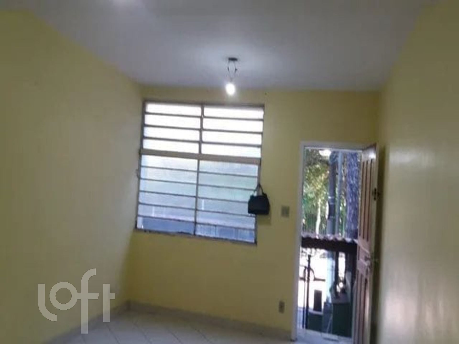 Casa à venda com 6 quartos, 274m² - Foto 2