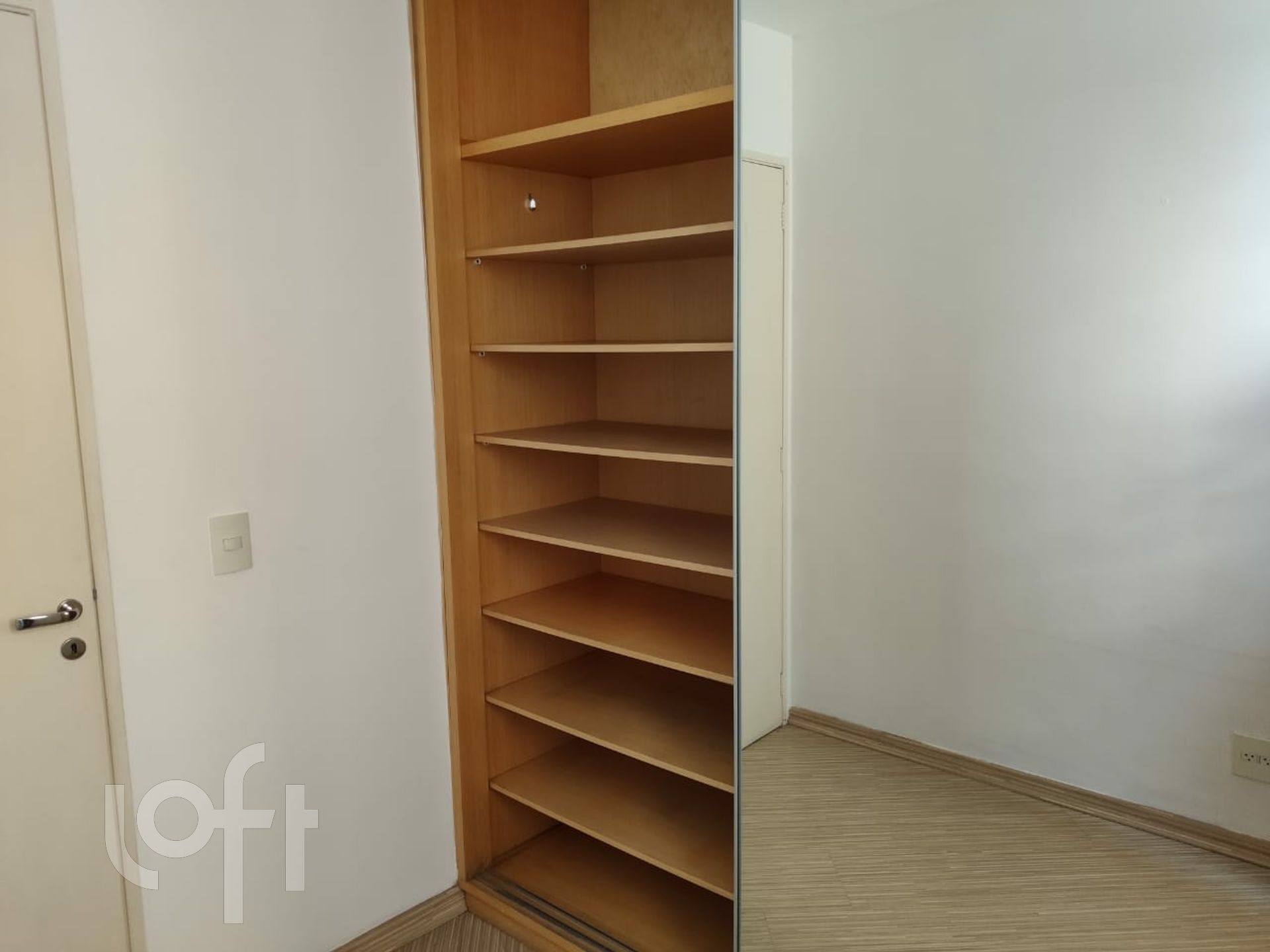 Apartamento à venda com 2 quartos, 64m² - Foto 15