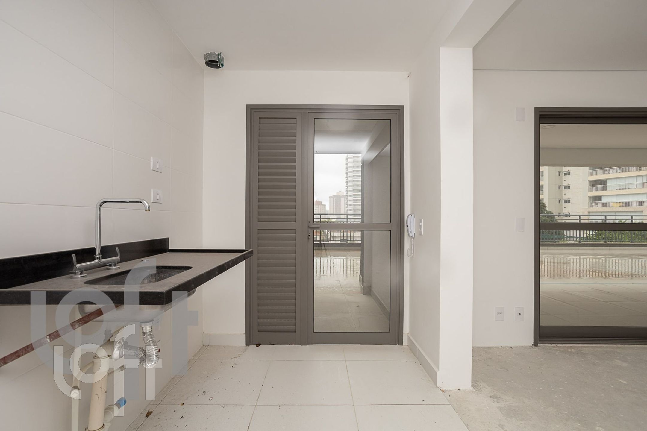 Apartamento à venda com 3 quartos, 216m² - Foto 23