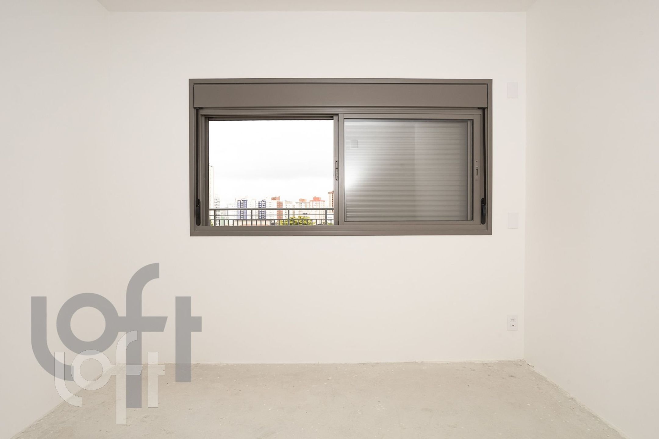 Apartamento à venda com 3 quartos, 216m² - Foto 4