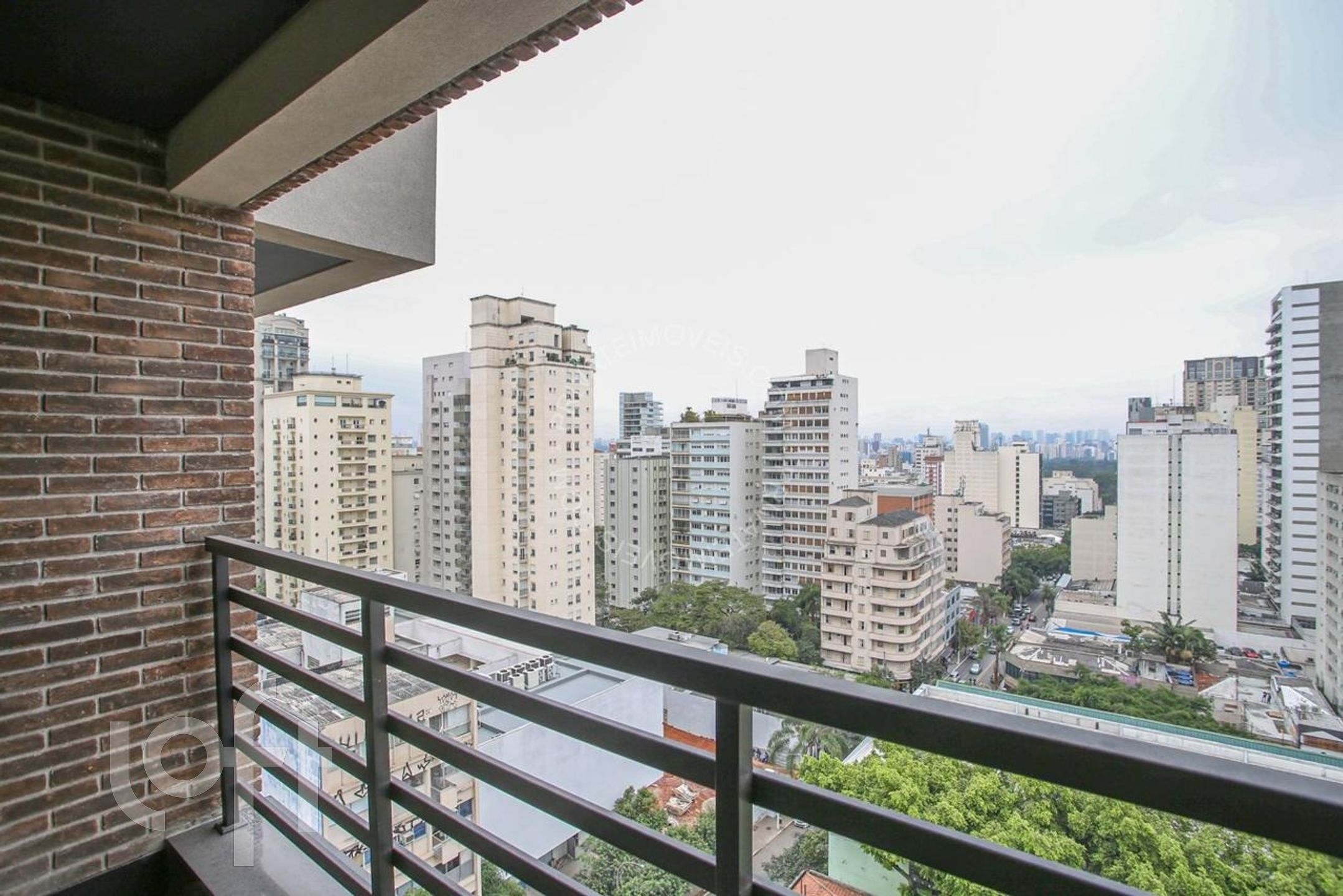 Apartamento à venda com 2 quartos, 100m² - Foto 1