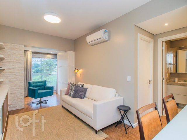 Apartamento com 48m², 1 dormitório, 1 vaga, Petrópolis em Porto Alegre