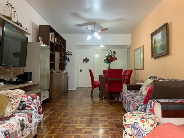 Apartamento com 106m², 3 dormitórios, 1 suíte, 1 vaga, Santana em Porto Alegre