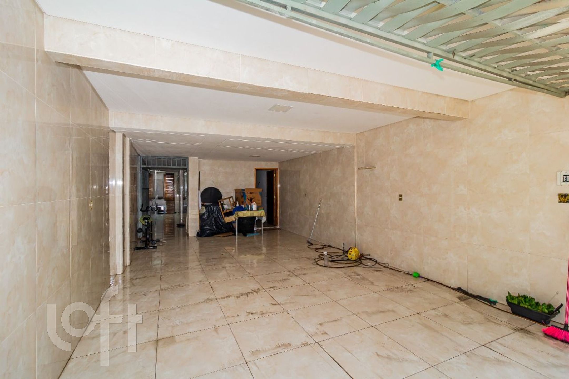 Casa à venda com 4 quartos, 375m² - Foto 14