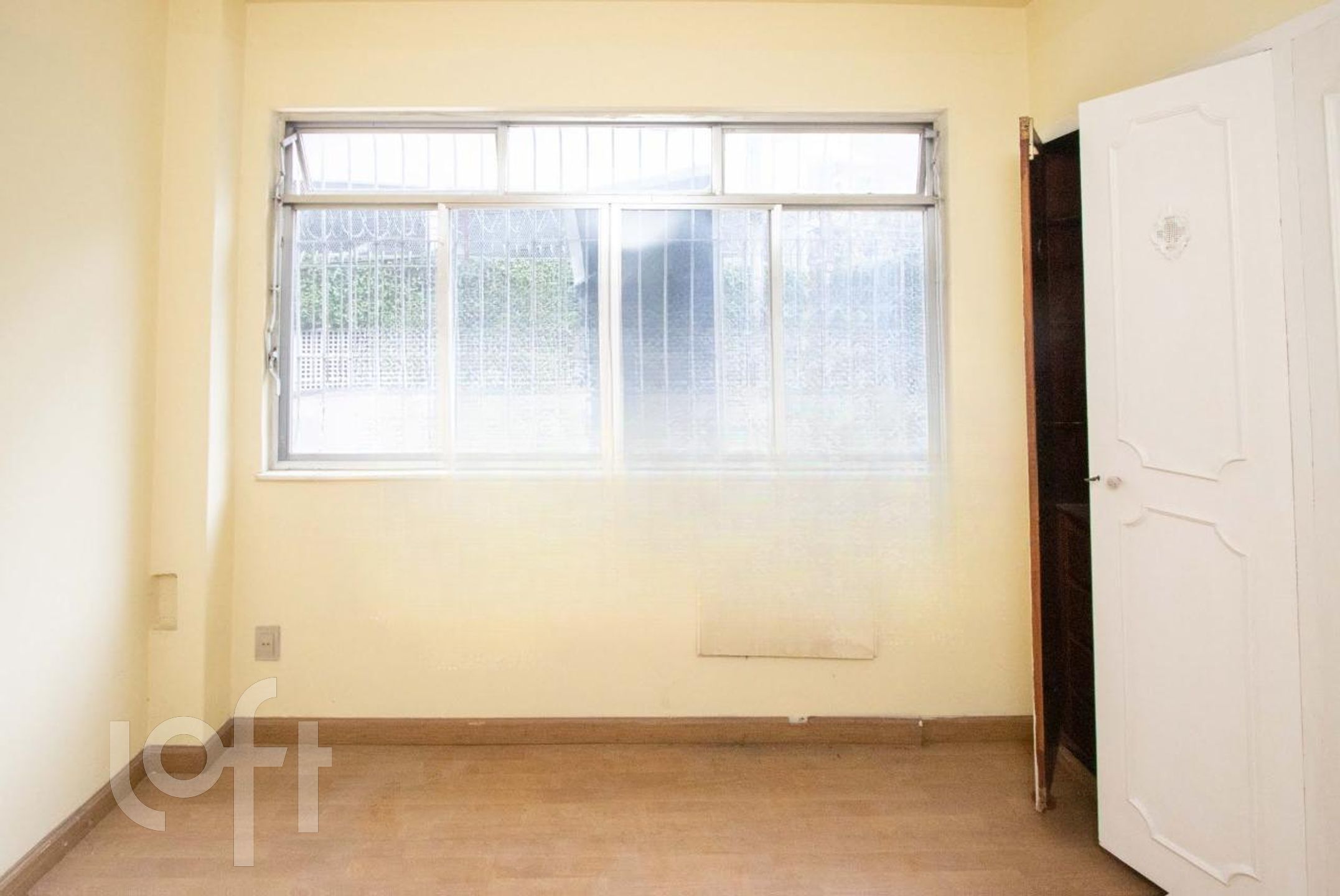 Apartamento à venda com 3 quartos, 85m² - Foto 19