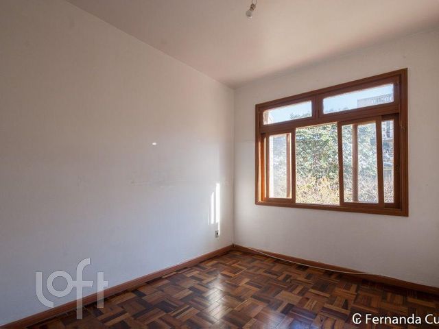 Apartamento com 74m², 2 dormitórios, Independência em Porto Alegre