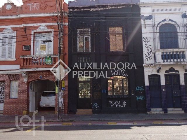 Casa com 360m², 1 dormitório, Cidade Baixa em Porto Alegre