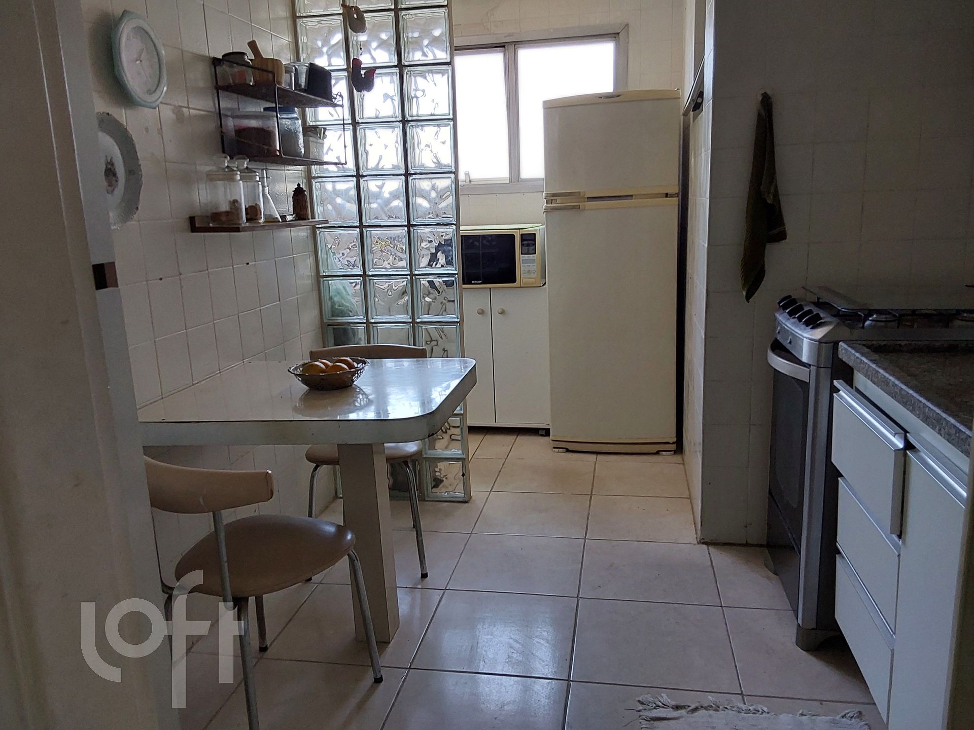 Apartamento à venda com 2 quartos, 58m² - Foto 4