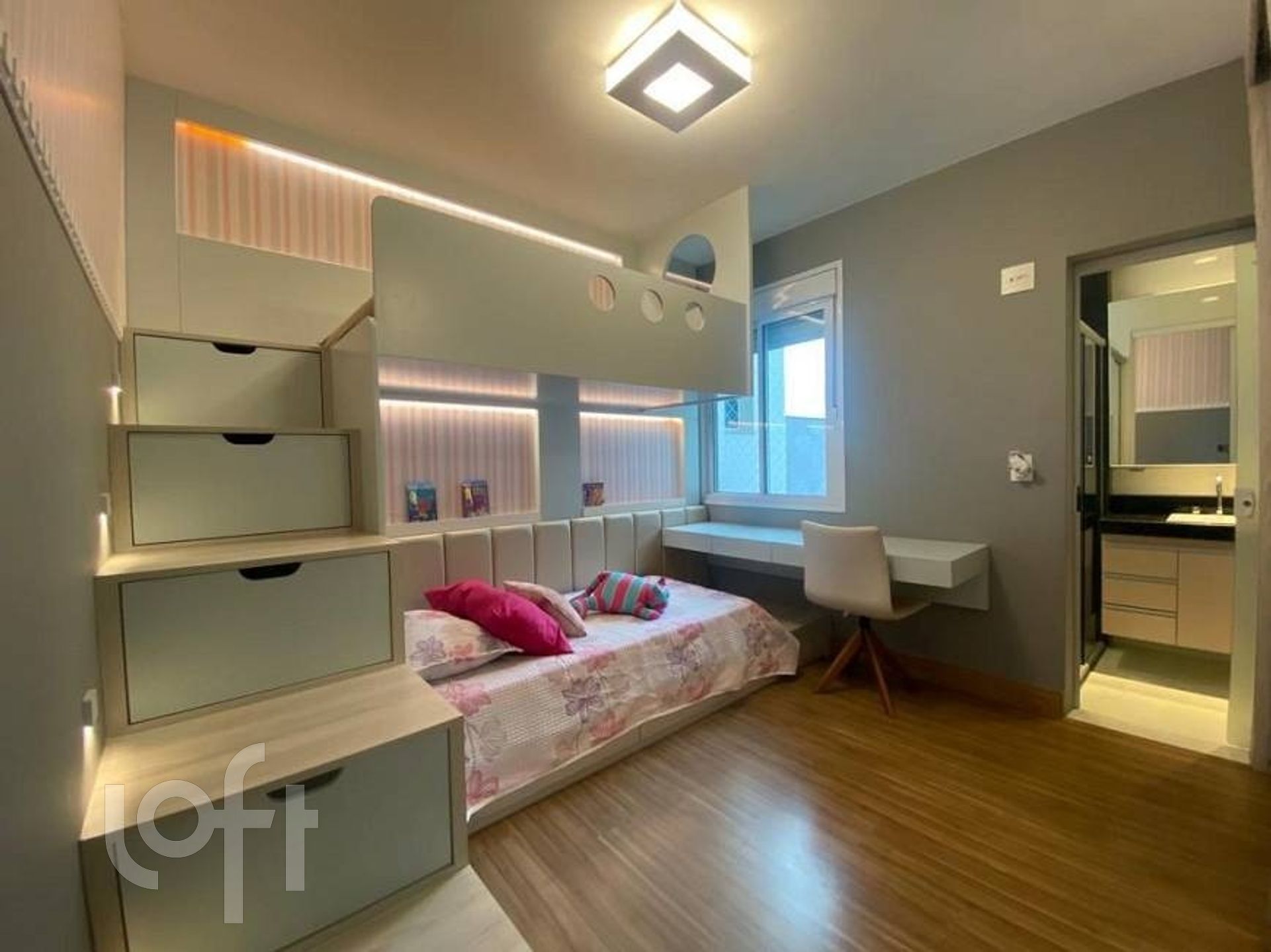 Apartamento à venda com 4 quartos, 147m² - Foto 10