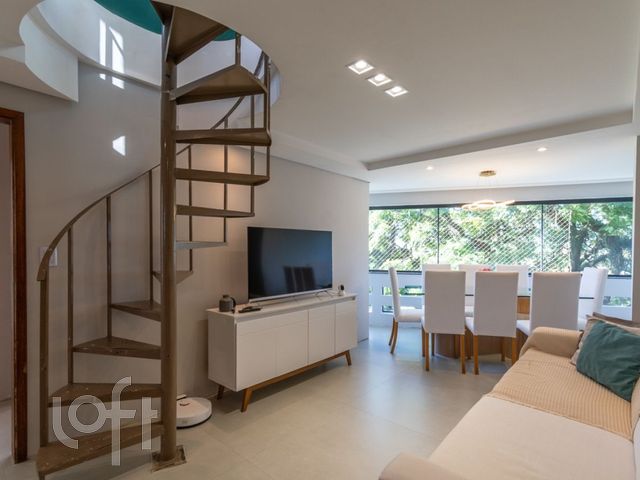 Apartamento com 153m², 2 dormitórios, 2 vagas, Cristo Redentor em Porto Alegre