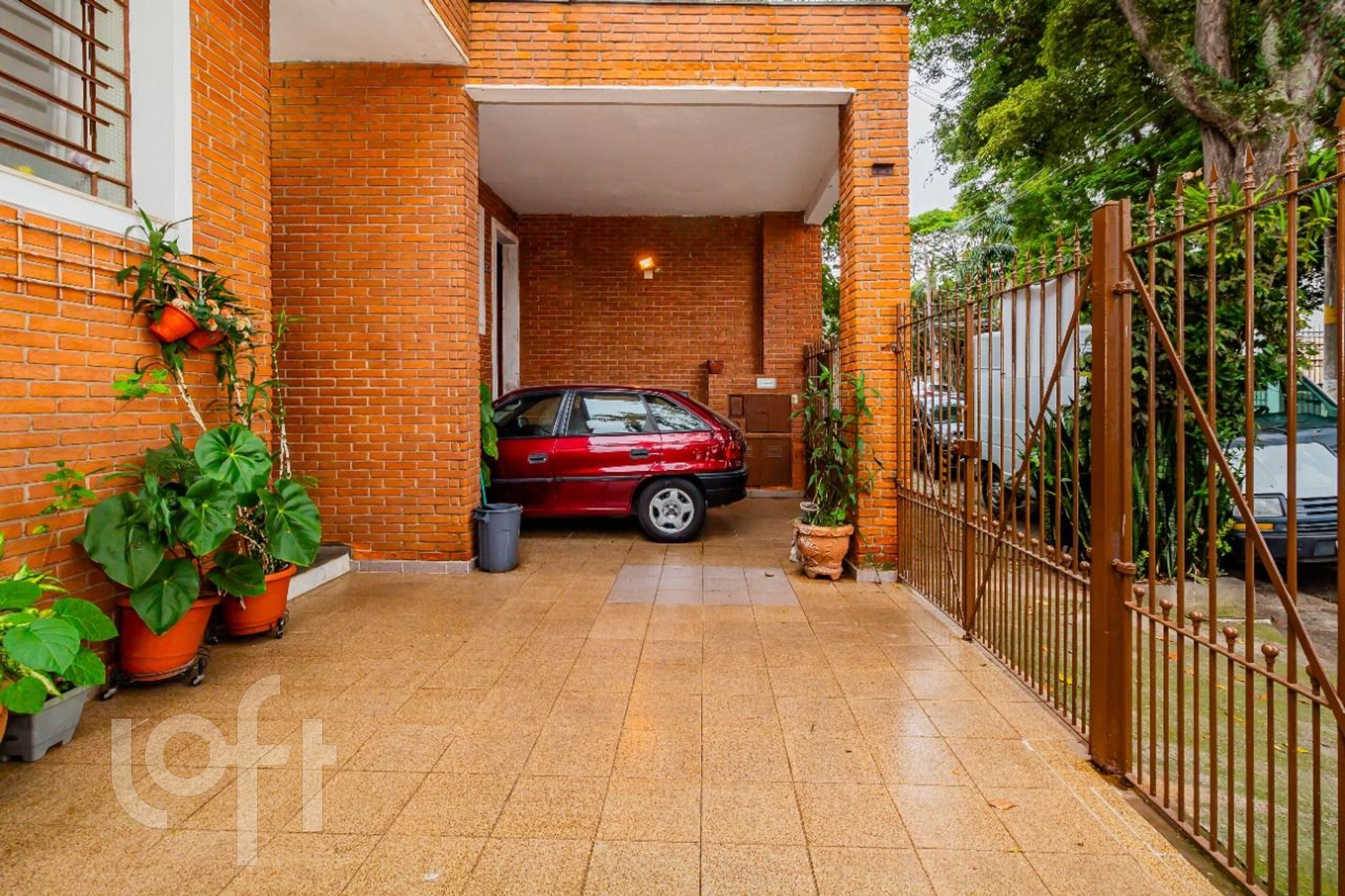 Casa à venda com 2 quartos, 200m² - Foto 42