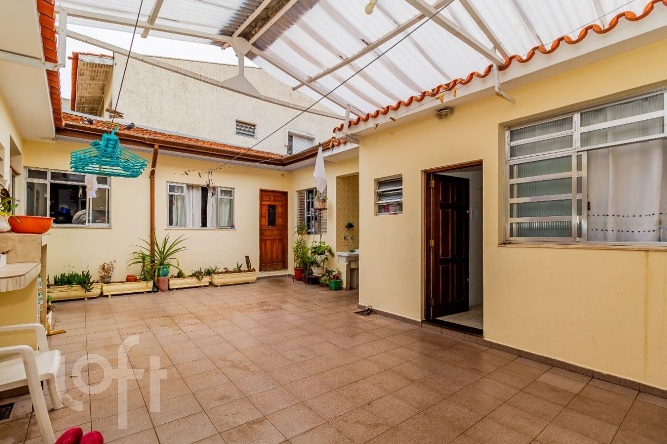 Casa à venda com 2 quartos, 200m² - Foto 49