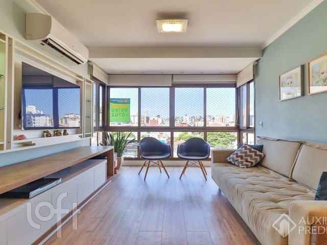 Apartamento com 84m², 3 dormitórios, 1 suíte, 1 vaga, Santana em Porto Alegre