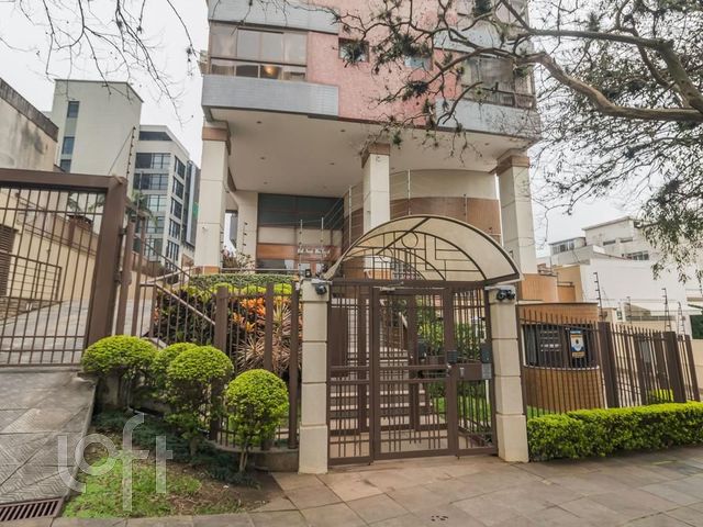 Apartamento com 86m², 2 dormitórios, 1 suíte, 3 vagas, Três Figueiras em Porto Alegre