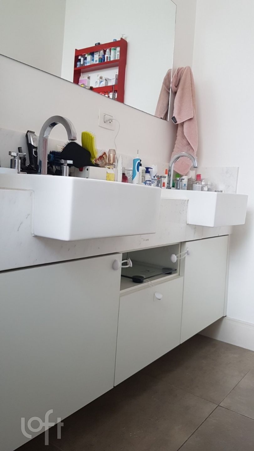 Apartamento à venda com 3 quartos, 164m² - Foto 12