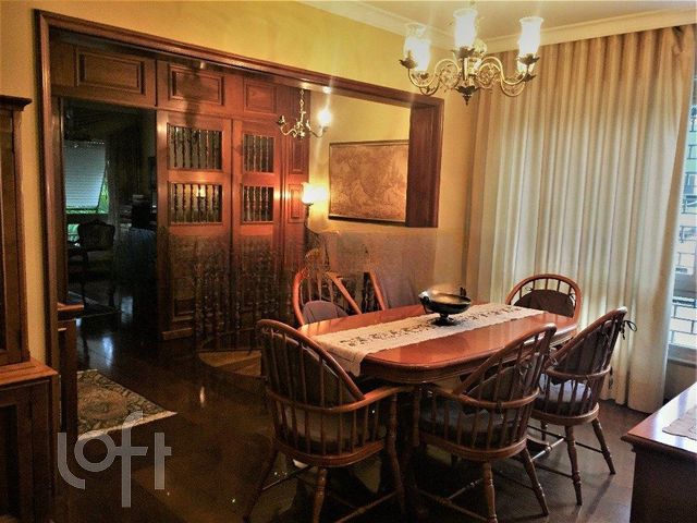 Apartamento com 280m², 5 dormitórios, 1 suíte, 3 vagas, Menino Deus em Porto Alegre