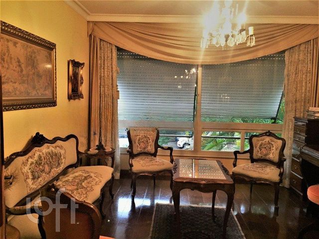 Apartamento com 280m², 5 dormitórios, 1 suíte, 3 vagas, Menino Deus em Porto Alegre