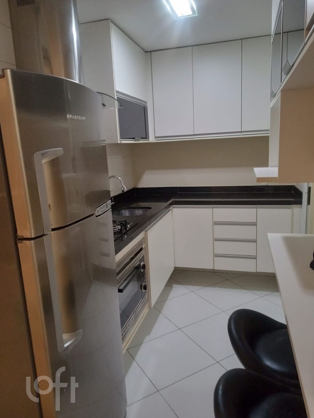 Apartamento à venda com 3 quartos, 62m² - Foto 3