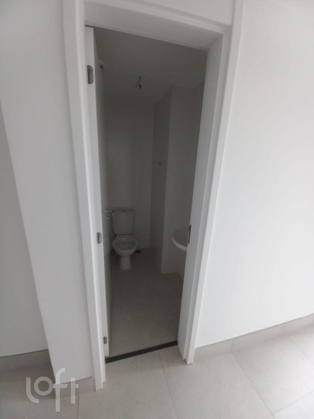 Apartamento à venda com 4 quartos, 147m² - Foto 4