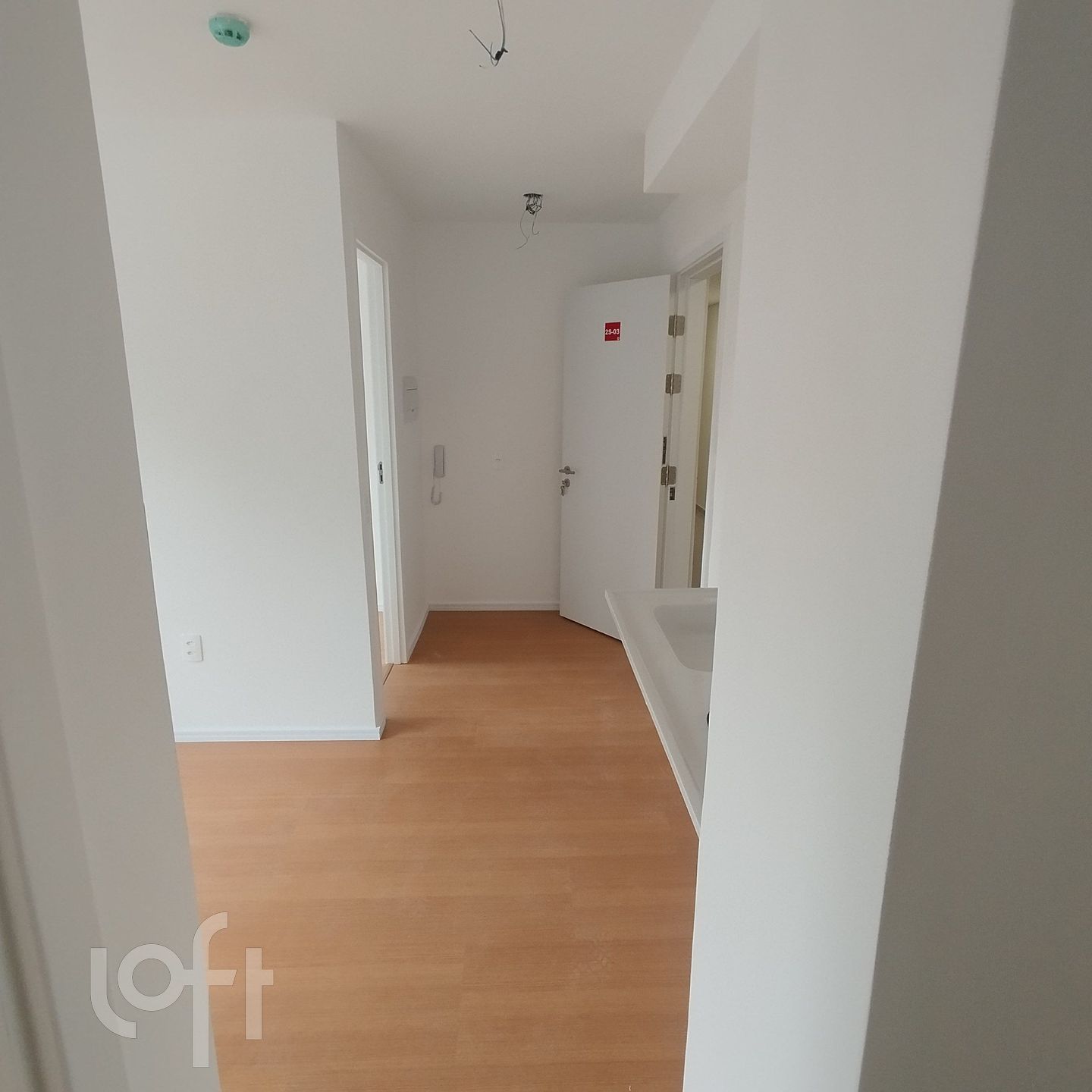 Apartamento à venda com 1 quarto, 28m² - Foto 4