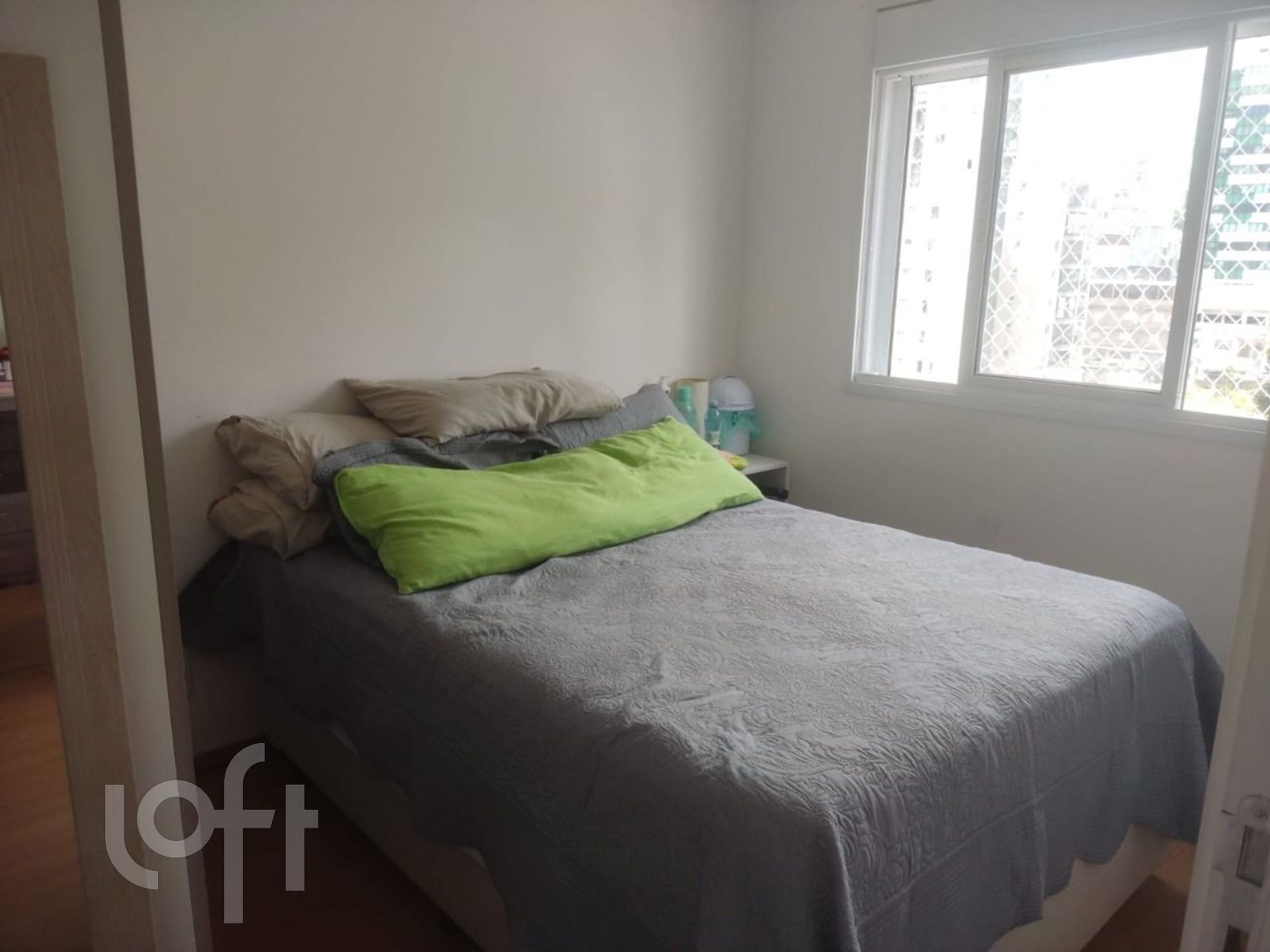 Apartamento à venda com 2 quartos, 37m² - Foto 13