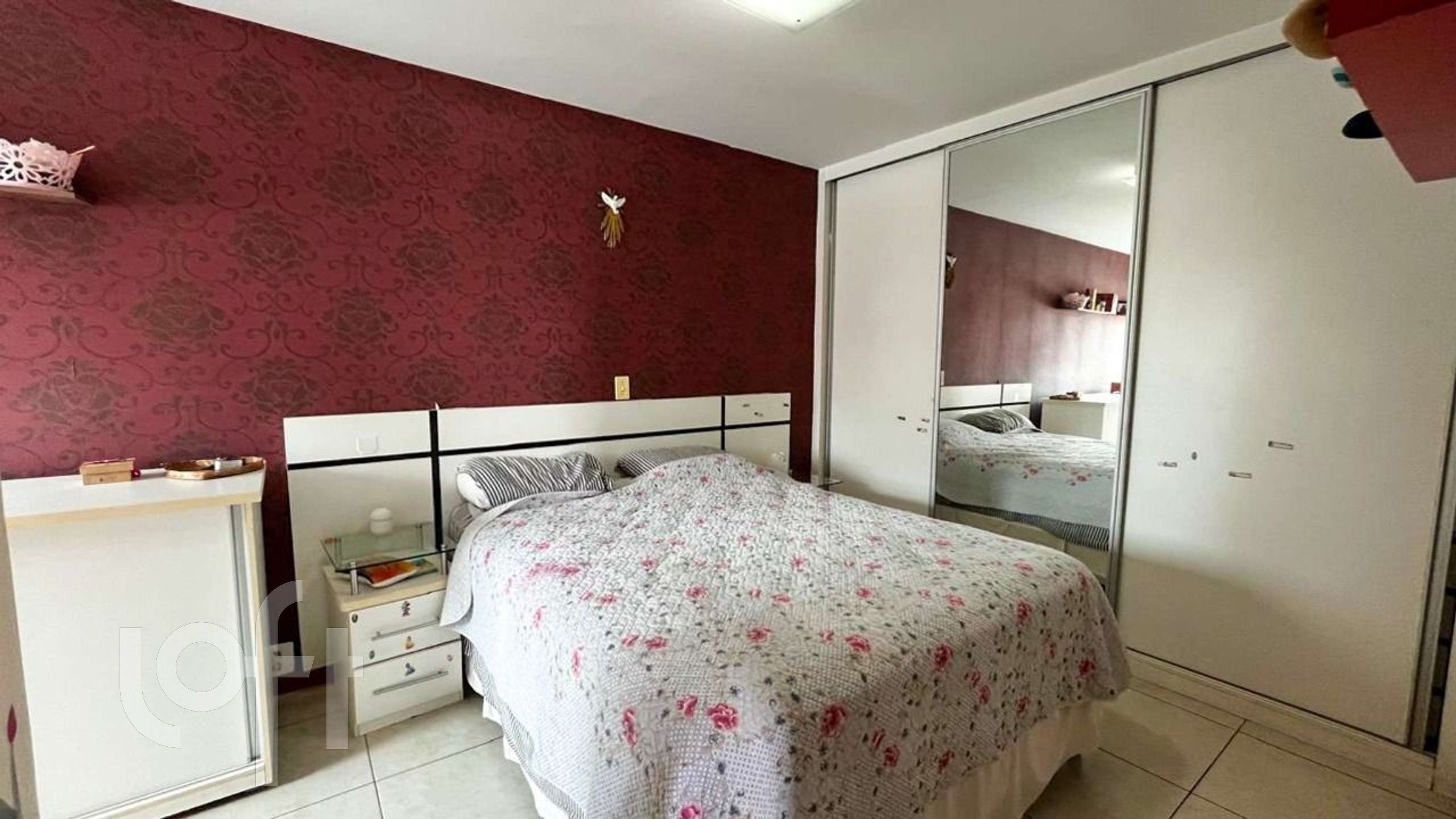 Apartamento à venda com 3 quartos, 175m² - Foto 4