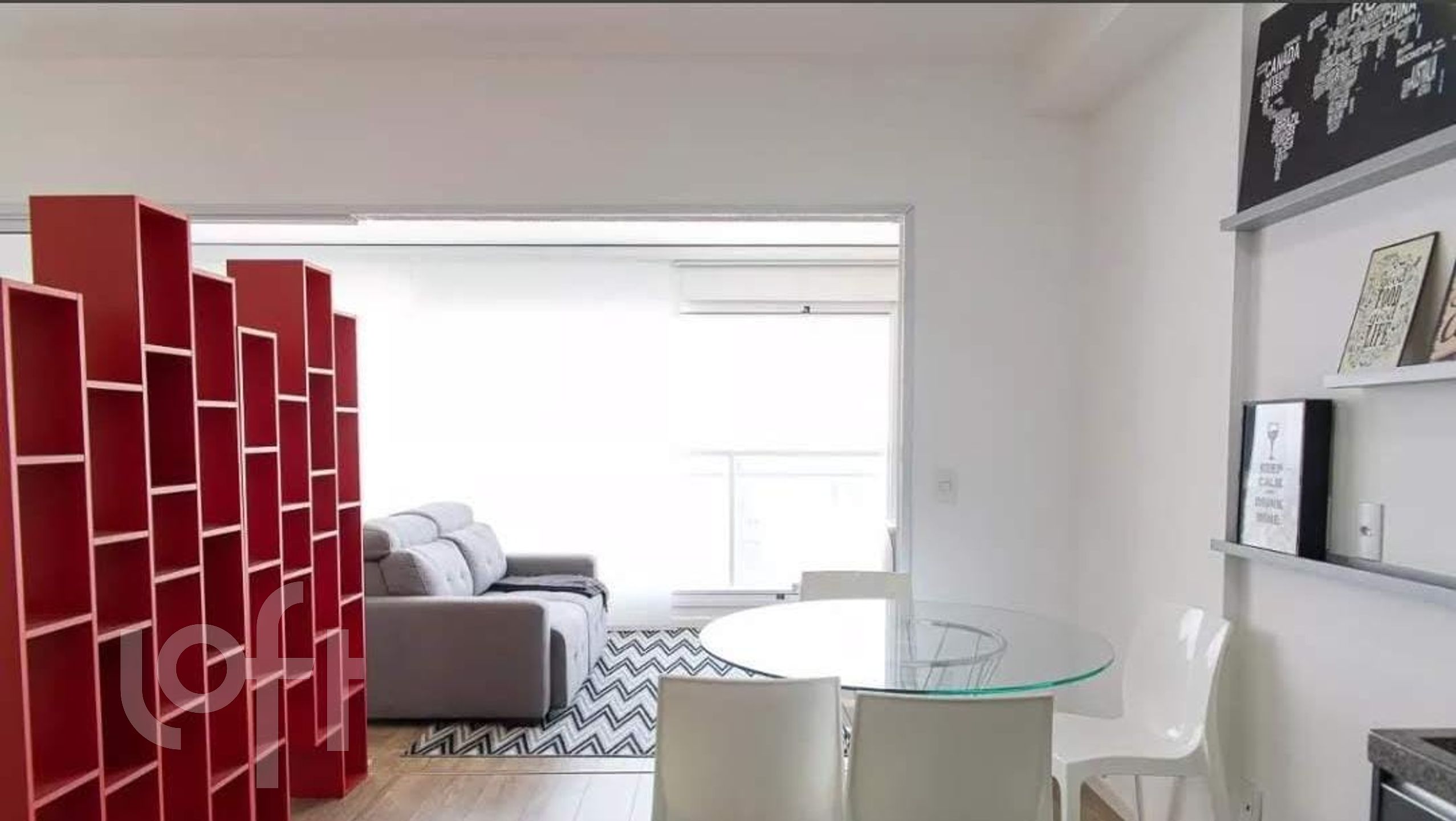 Apartamento à venda com 1 quarto, 40m² - Foto 1