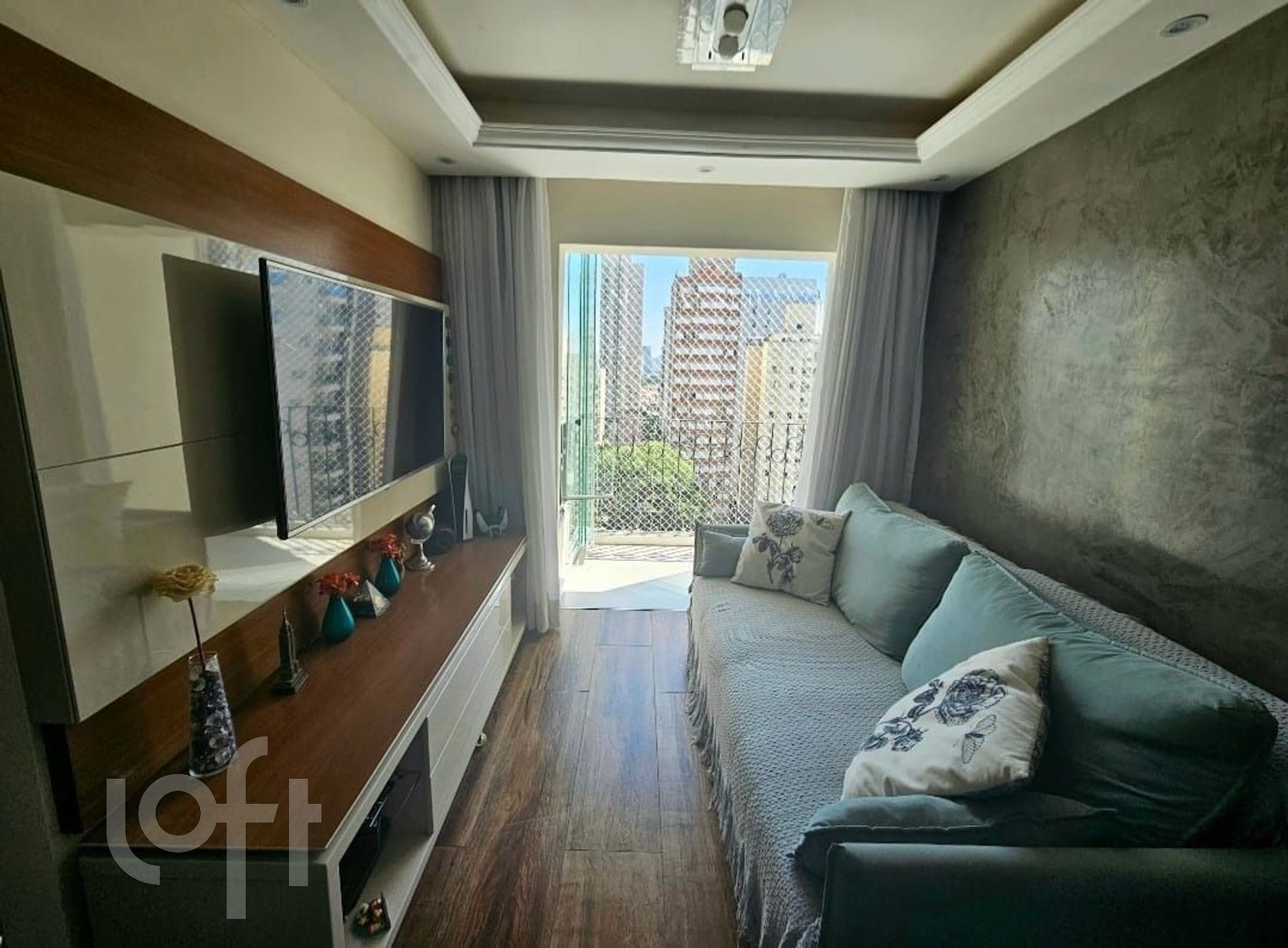 Apartamento à venda em Vila Olímpia com 56 m², 2 q