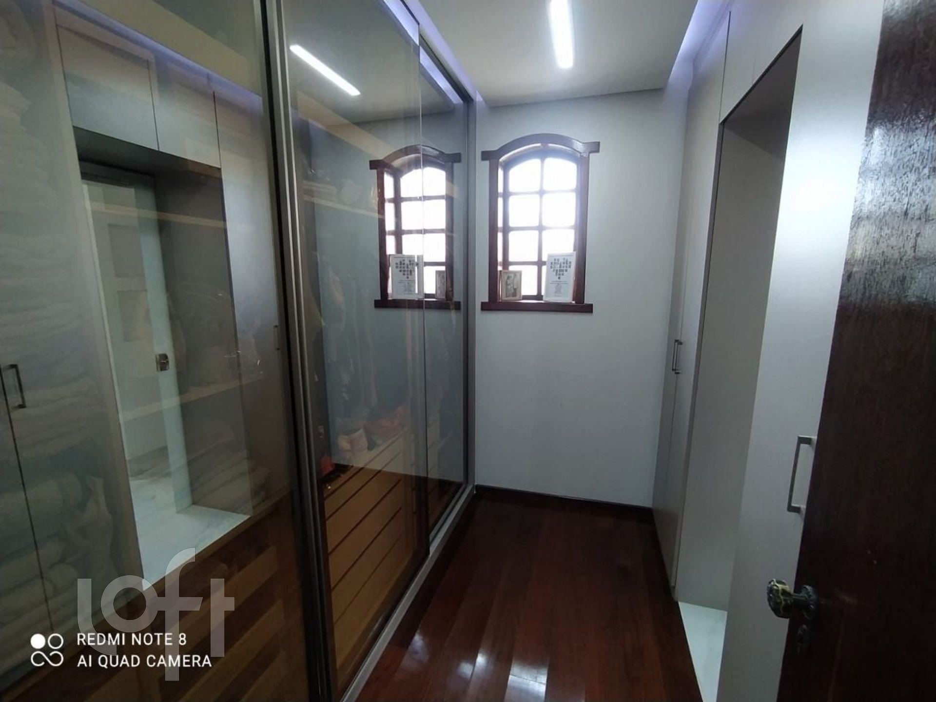 Casa à venda com 4 quartos, 275m² - Foto 23