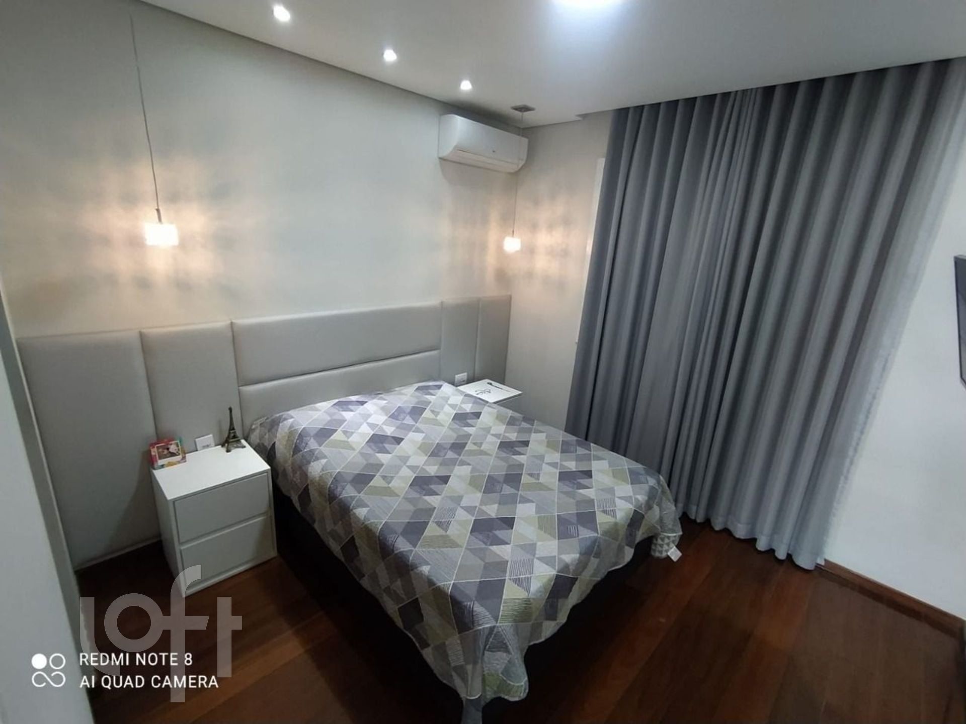 Casa à venda com 4 quartos, 275m² - Foto 18