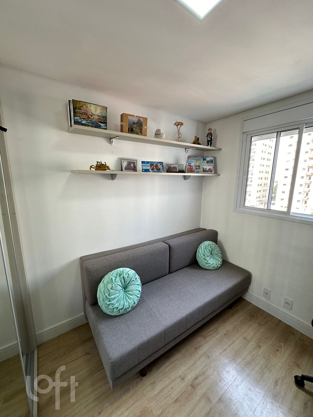 Apartamento à venda com 2 quartos, 64m² - Foto 9