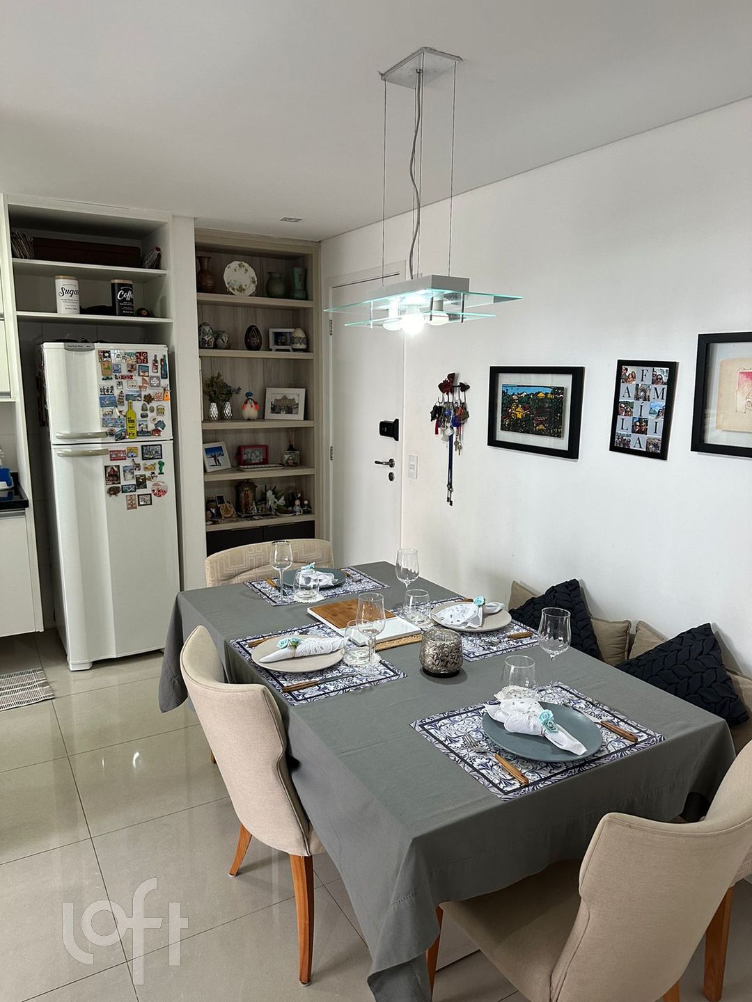 Apartamento à venda com 2 quartos, 64m² - Foto 4