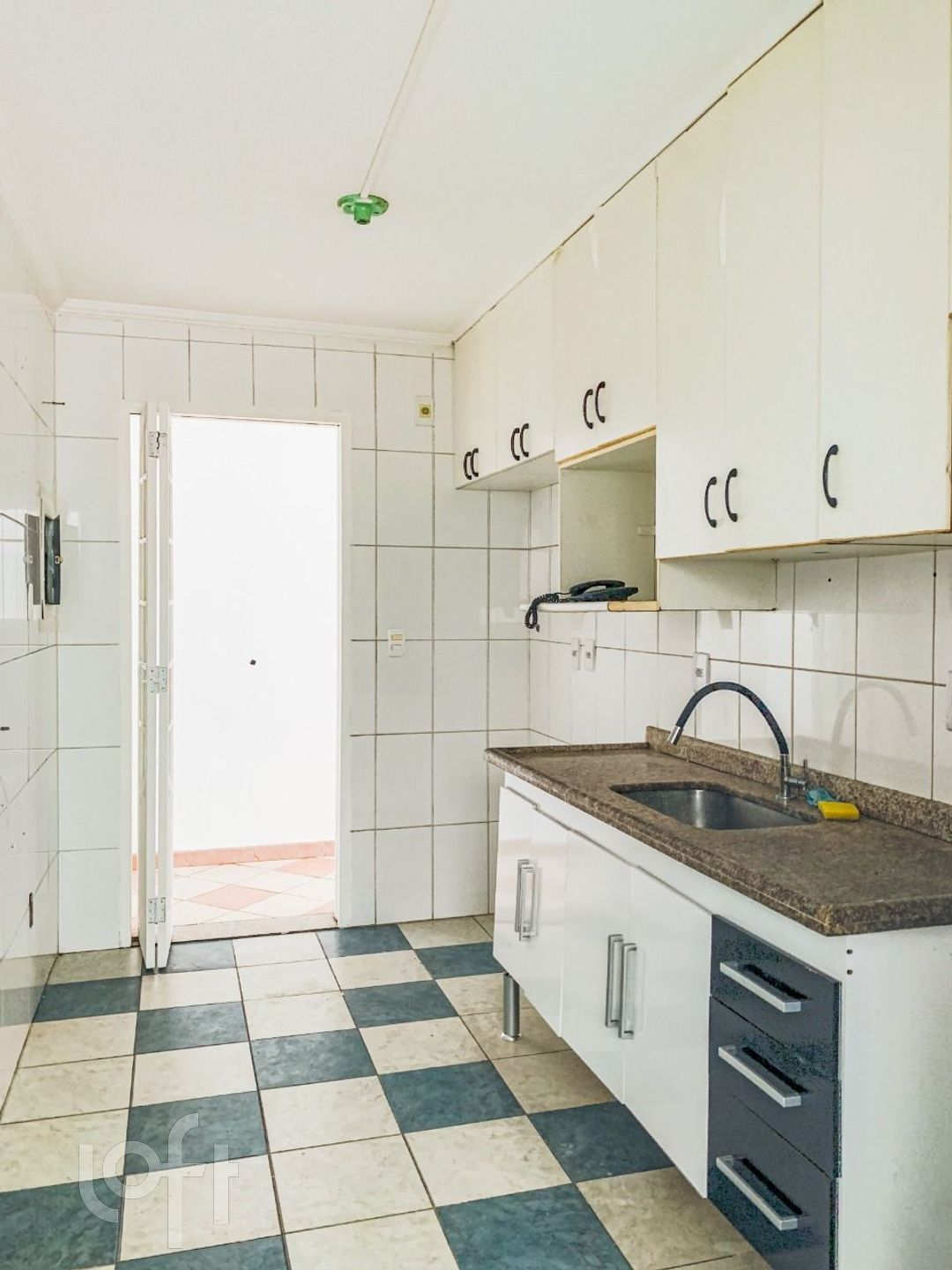 Apartamento à venda com 3 quartos, 69m² - Foto 18