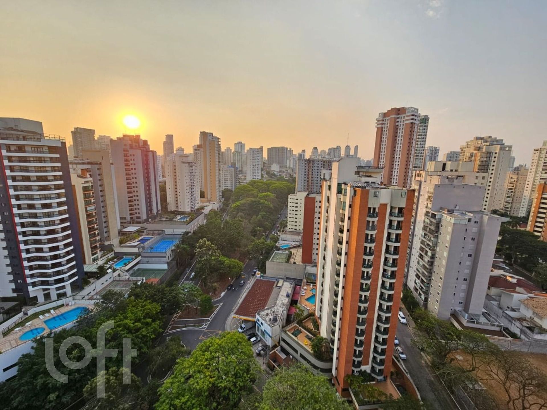 Apartamento à venda com 4 quartos, 156m² - Foto 6