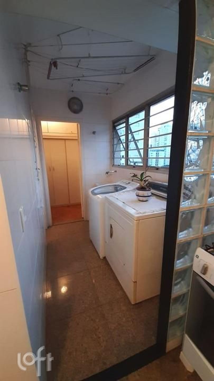 Apartamento à venda com 3 quartos, 130m² - Foto 15