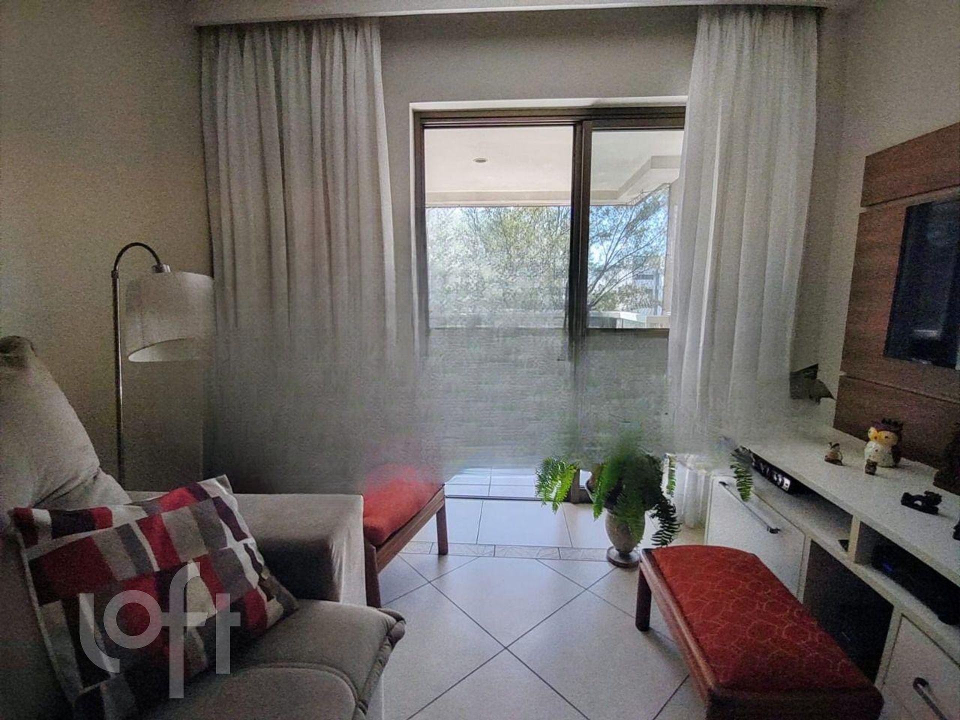 Apartamento à venda com 3 quartos, 110m² - Foto 3