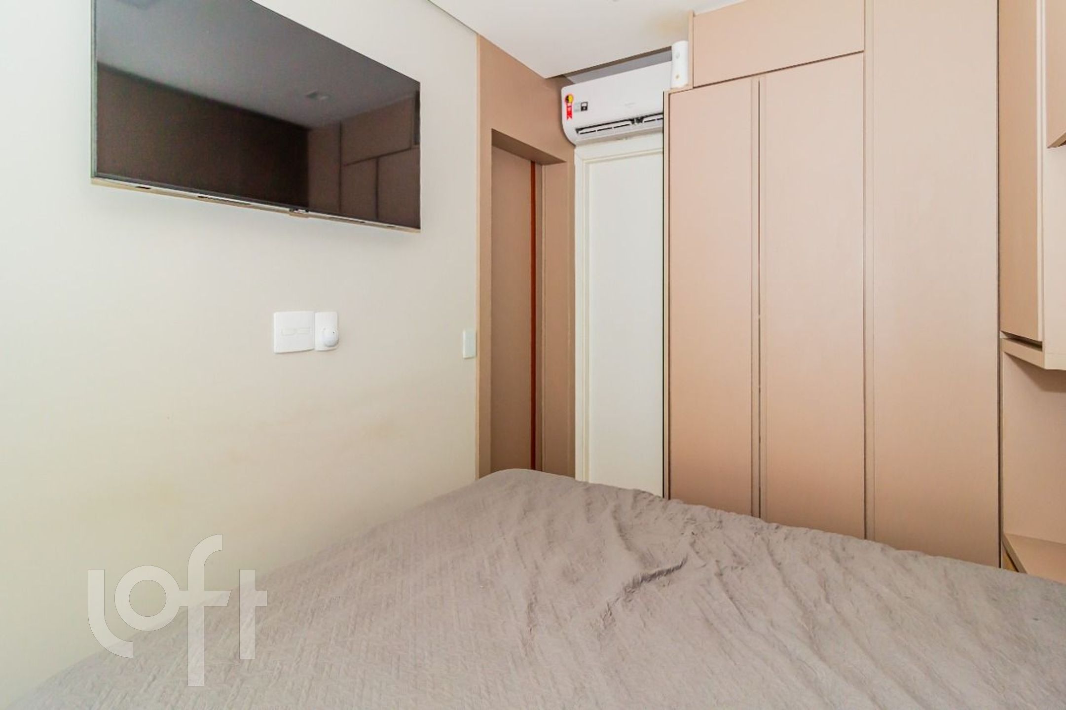 Apartamento à venda com 1 quarto, 27m² - Foto 18