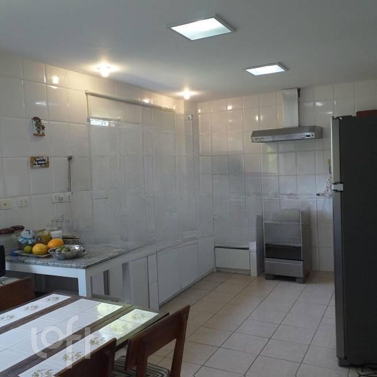 Casa à venda com 4 quartos, 300m² - Foto 14