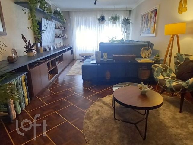 Apartamento com 167m², 3 dormitórios, 1 suíte, 1 vaga, Menino Deus em Porto Alegre