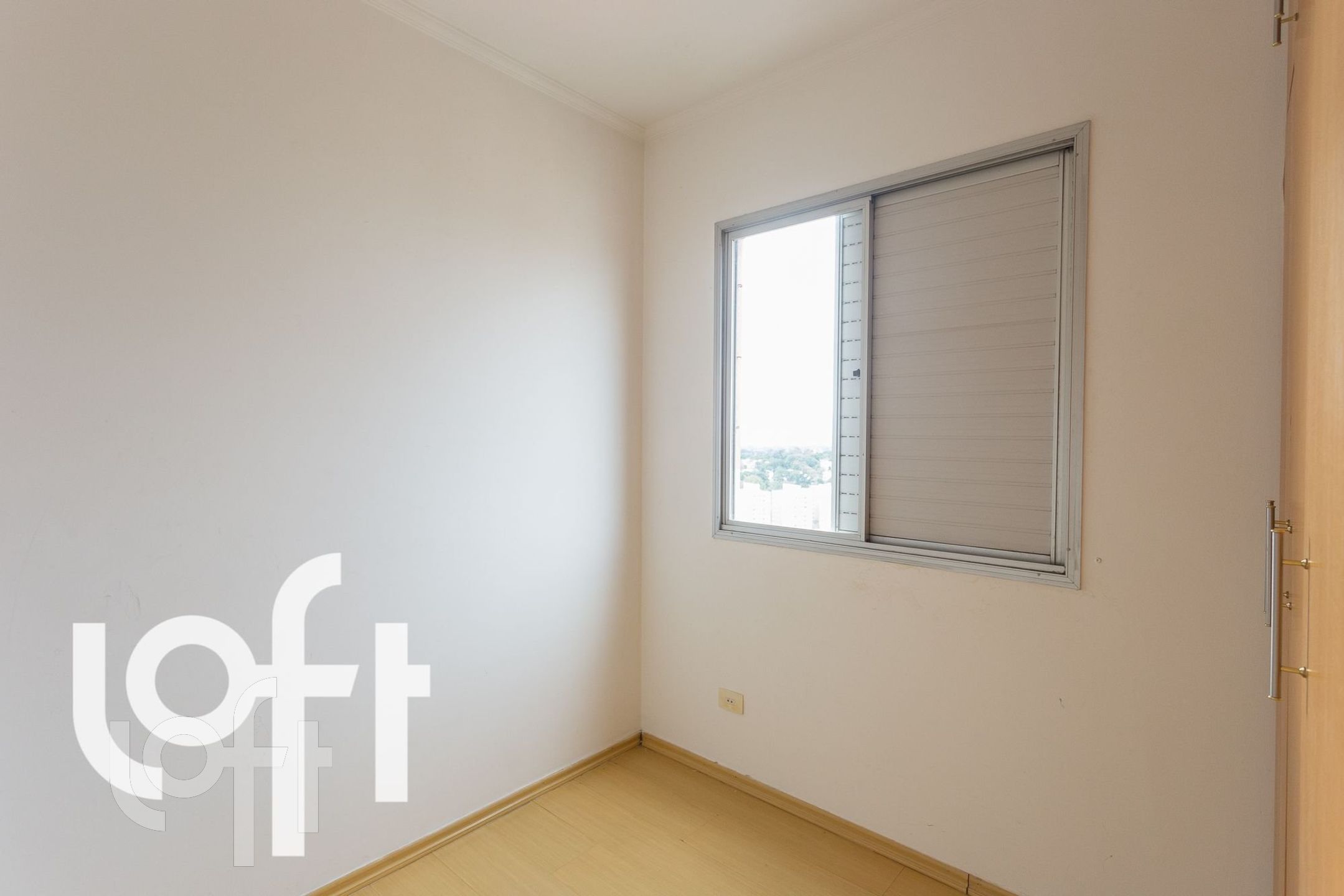 Apartamento à venda com 3 quartos, 59m² - Foto 2