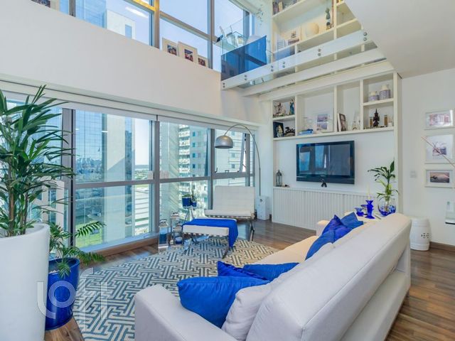 Apartamento com 64m², 1 dormitório, 1 suíte, 2 vagas, Praia de Belas em Porto Alegre