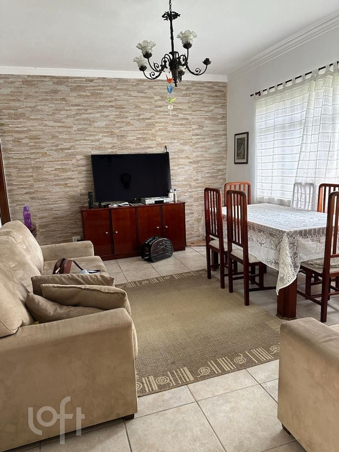 Casa à venda com 4 quartos, 140m² - Foto 2