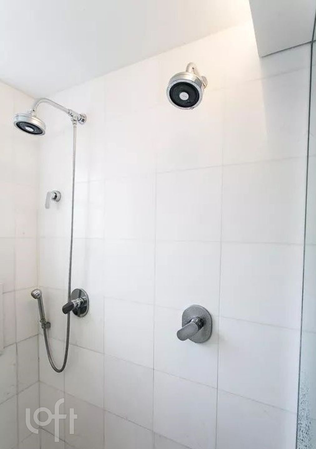 Apartamento à venda com 2 quartos, 80m² - Foto 2