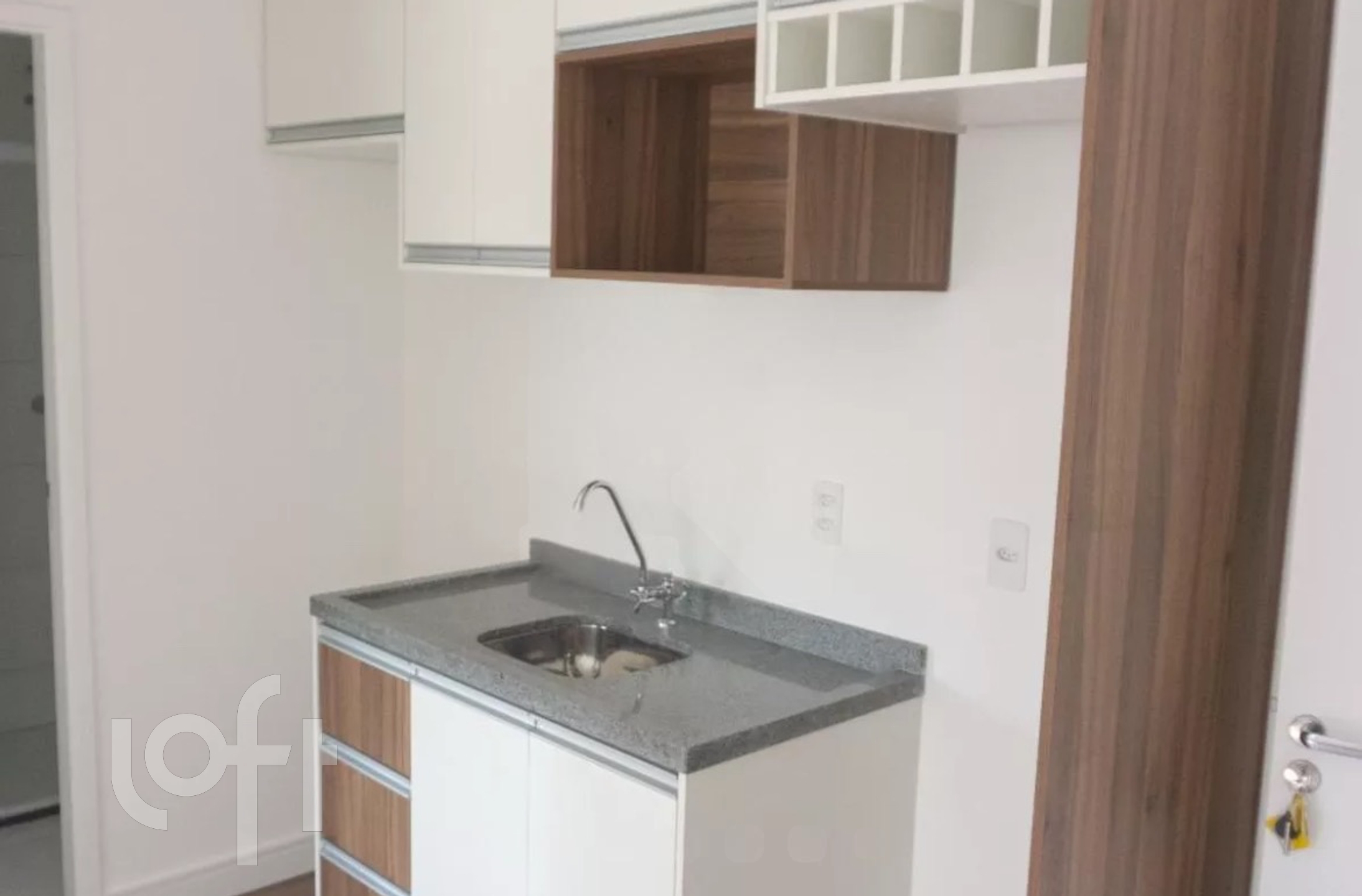 Apartamento à venda com 1 quarto, 25m² - Foto 2