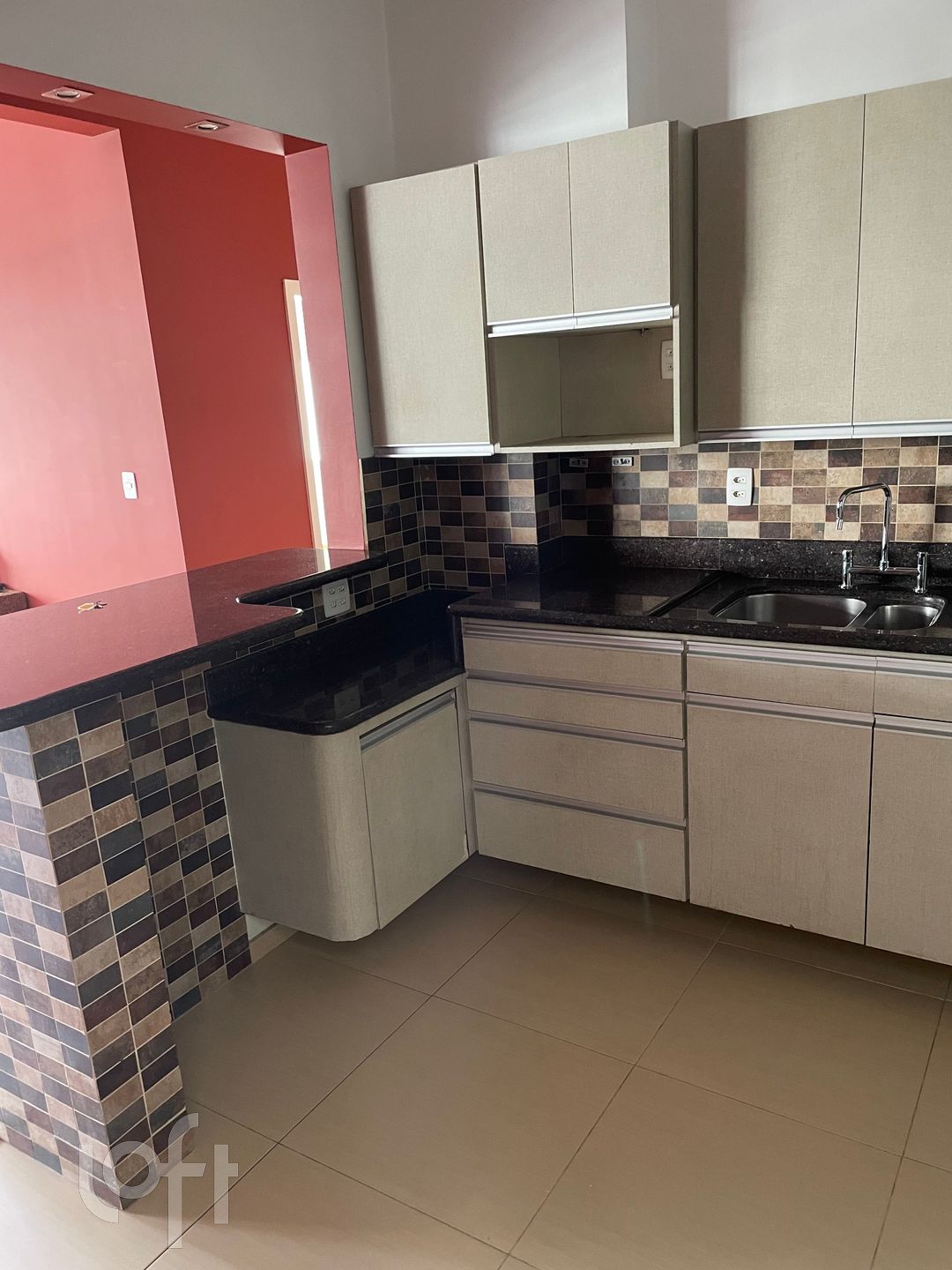 Apartamento à venda com 2 quartos, 136m² - Foto 7