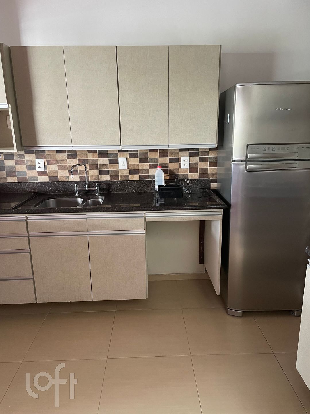 Apartamento à venda com 2 quartos, 136m² - Foto 9