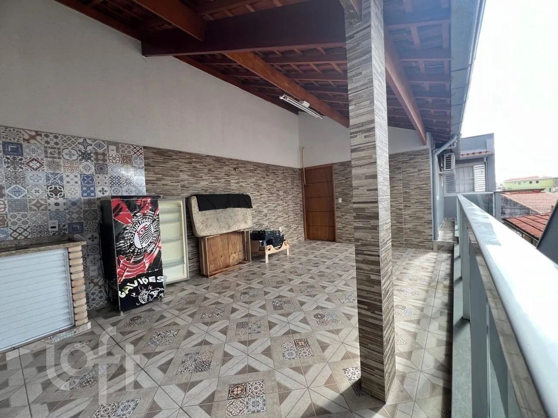 Casa à venda com 4 quartos, 200m² - Foto 14