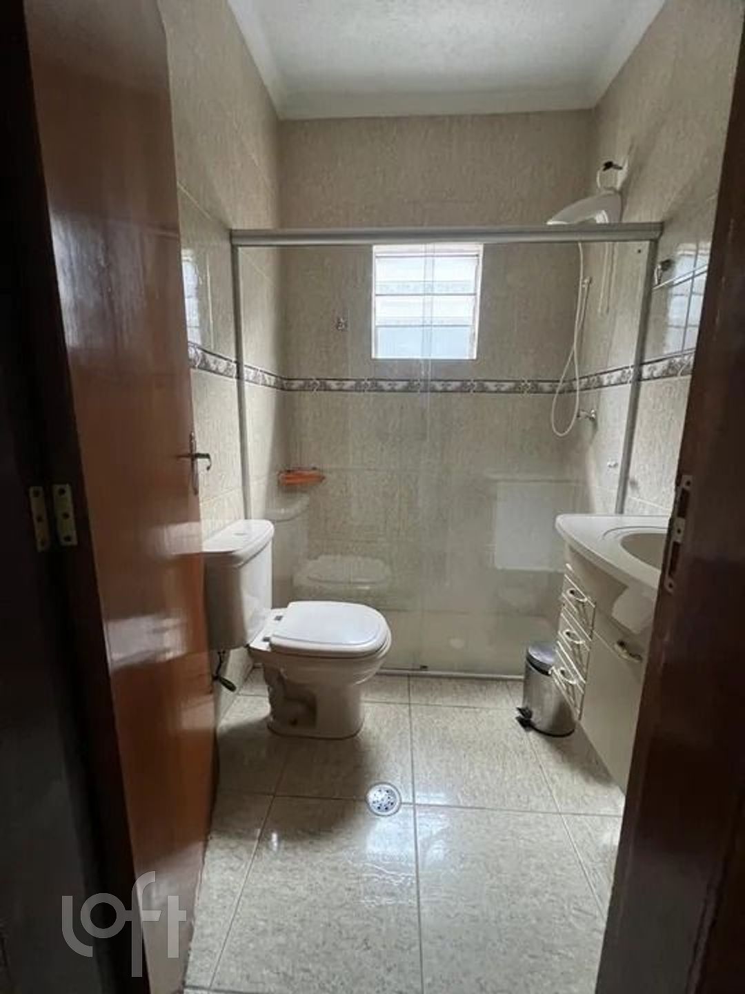 Casa à venda com 4 quartos, 200m² - Foto 11