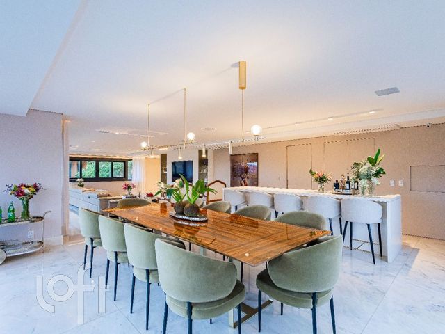 Apartamento com 308m², 3 dormitórios, 3 suítes, 4 vagas, Bela Vista em Porto Alegre